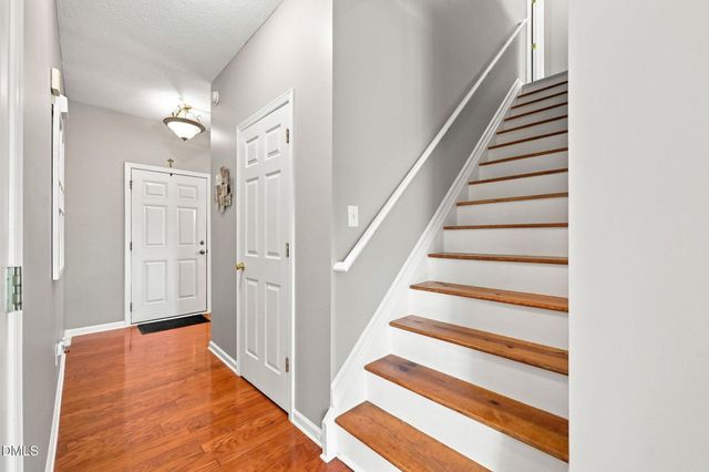 809 Stackhurst Way, Wake Forest, NC 27587
