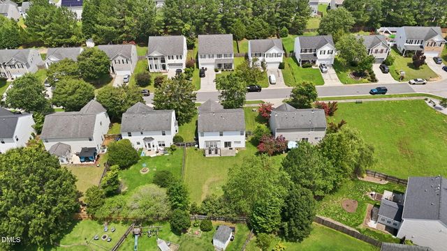 809 Stackhurst Way, Wake Forest, NC 27587