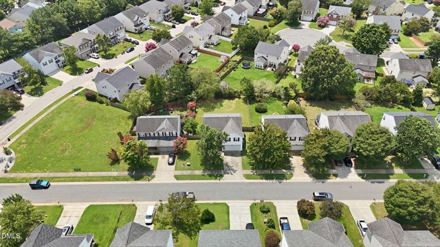 809 Stackhurst Way, Wake Forest, NC 27587