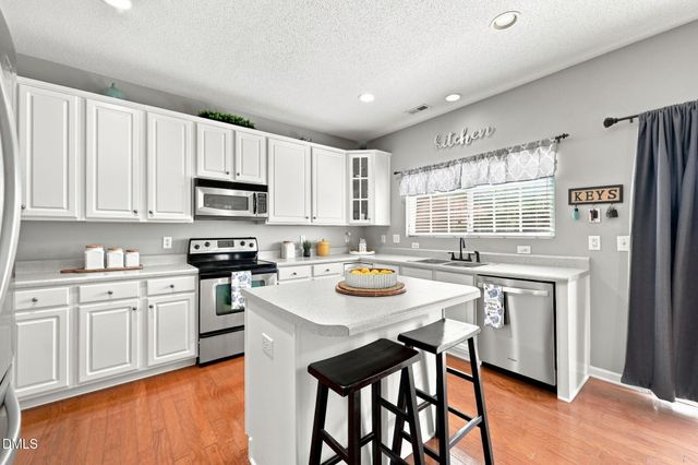 809 Stackhurst Way, Wake Forest, NC 27587
