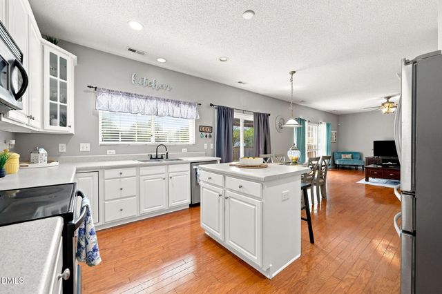 809 Stackhurst Way, Wake Forest, NC 27587