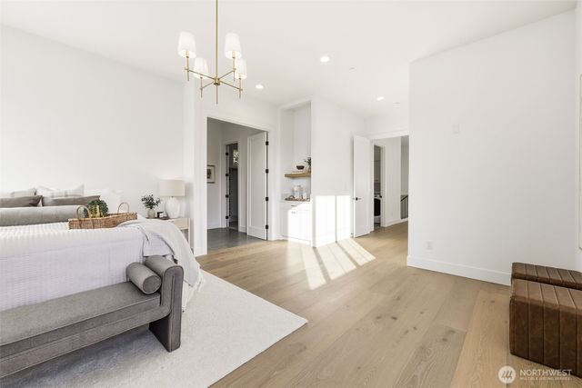 26030 NE 29th Place, Redmond, WA 98053