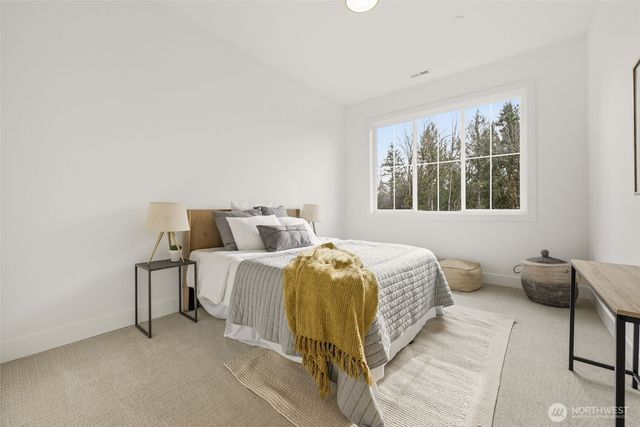 26030 NE 29th Place, Redmond, WA 98053