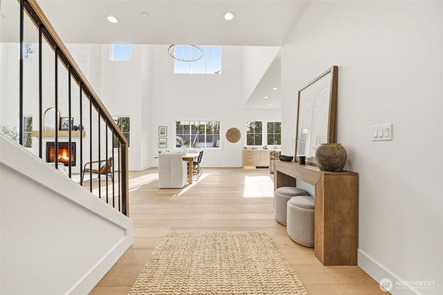 26030 NE 29th Place, Redmond, WA 98053