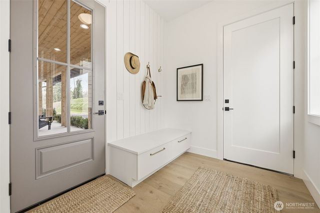 26030 NE 29th Place, Redmond, WA 98053