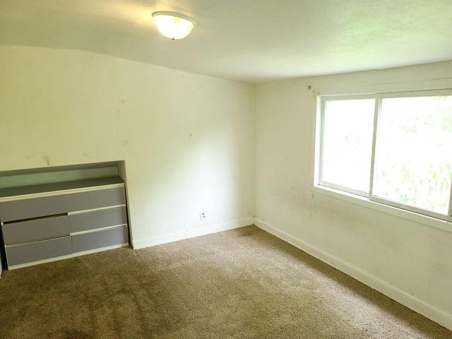 8630 W Lancaster AVENUE, Milwaukee, WI 53225