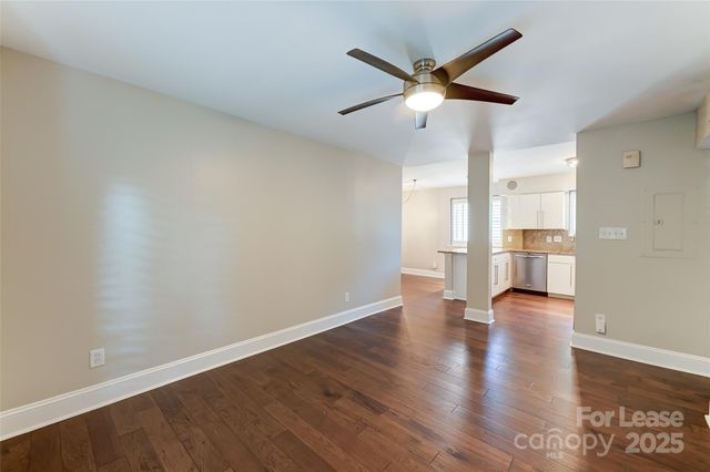 227 N Dotger Avenue, Charlotte, NC 28207