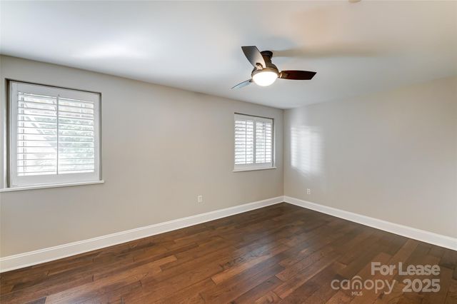 227 N Dotger Avenue, Charlotte, NC 28207