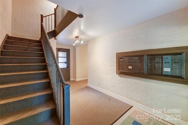 227 N Dotger Avenue, Charlotte, NC 28207