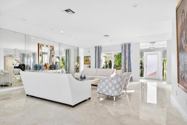 107 E Inlet Drive, Palm Beach, FL 33480