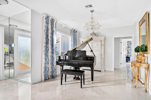 107 E Inlet Drive, Palm Beach, FL 33480