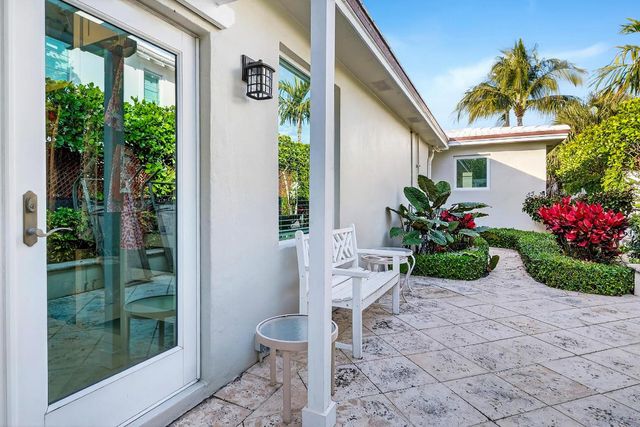 107 E Inlet Drive, Palm Beach, FL 33480