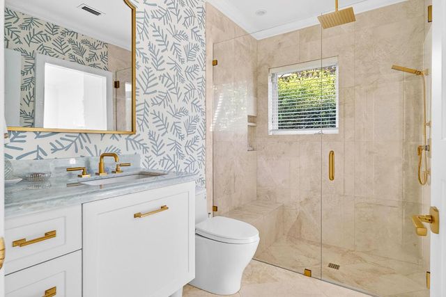 107 E Inlet Drive, Palm Beach, FL 33480