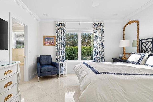 107 E Inlet Drive, Palm Beach, FL 33480