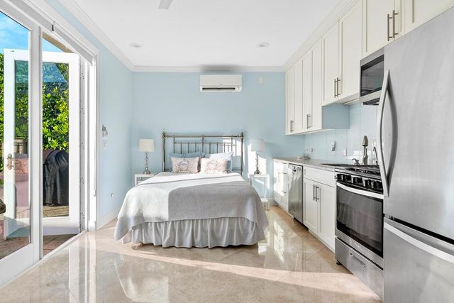 107 E Inlet Drive, Palm Beach, FL 33480