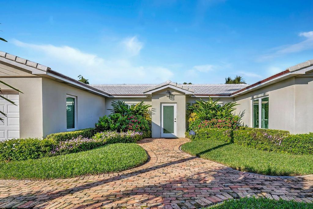 107 E Inlet Drive, Palm Beach, FL 33480