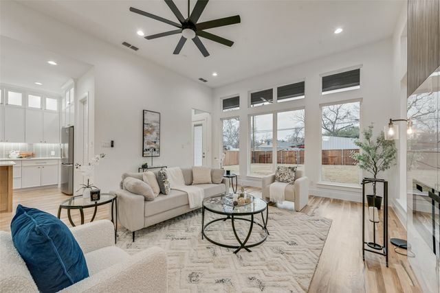 815 S Waverly Drive, Dallas, TX 75208