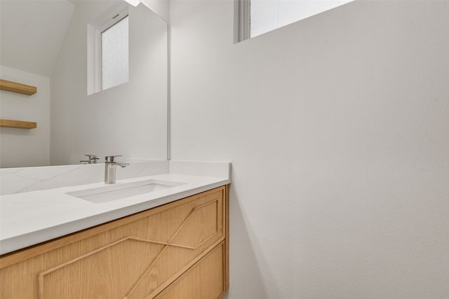 815 S Waverly Drive, Dallas, TX 75208