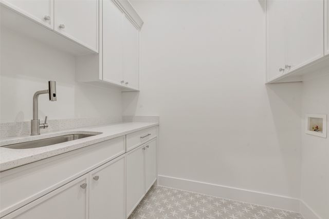 815 S Waverly Drive, Dallas, TX 75208