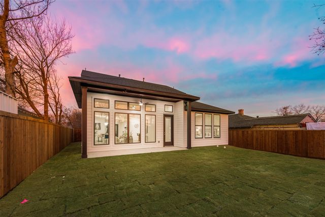 815 S Waverly Drive, Dallas, TX 75208