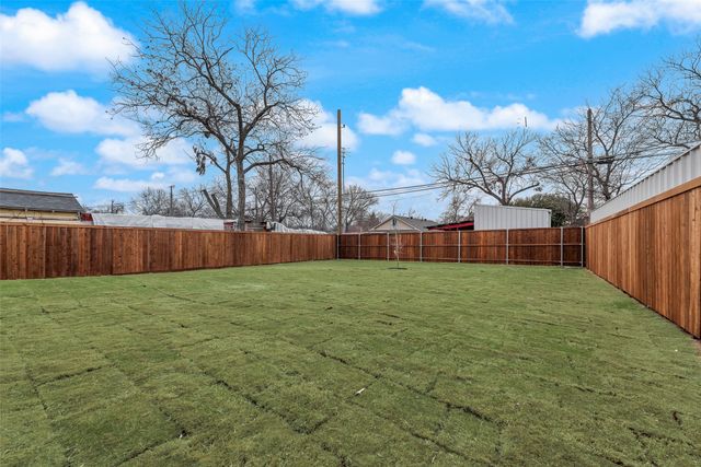 815 S Waverly Drive, Dallas, TX 75208