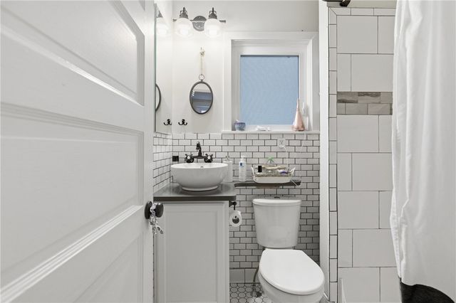 624 E End Ave, Regent Square, PA 15221