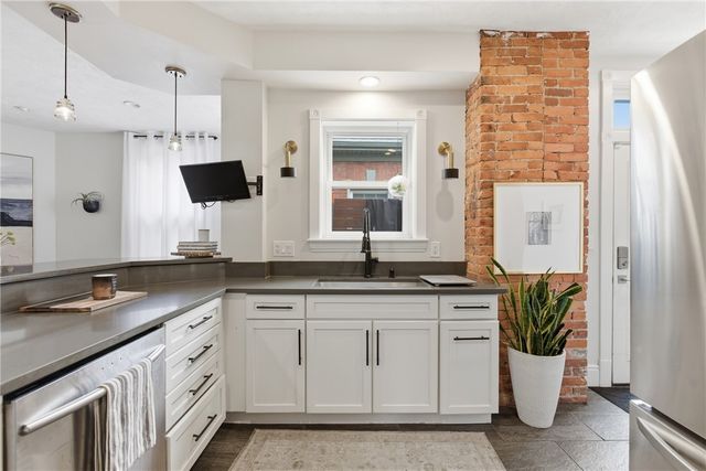 624 E End Ave, Regent Square, PA 15221