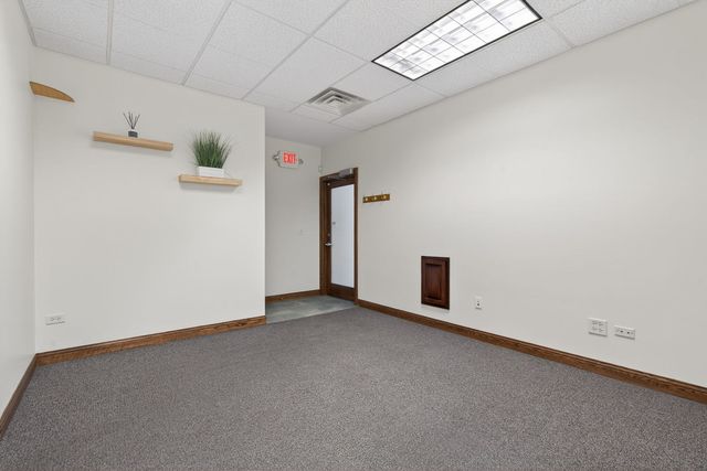 32 Uno Circle A-B, Joliet, IL 60435