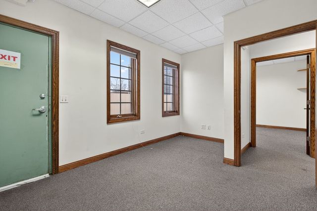 32 Uno Circle A-B, Joliet, IL 60435