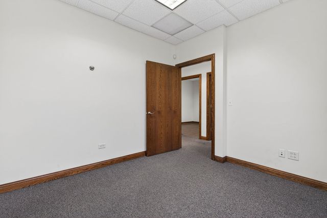 32 Uno Circle A-B, Joliet, IL 60435