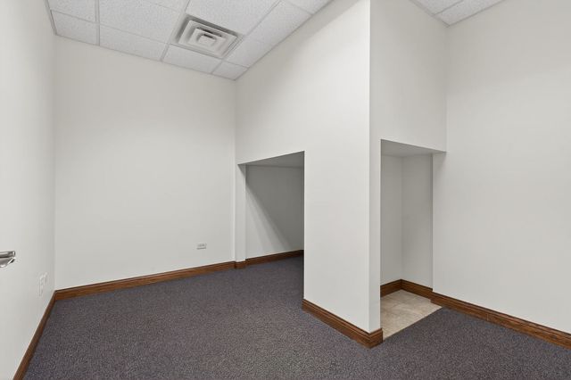 32 Uno Circle A-B, Joliet, IL 60435