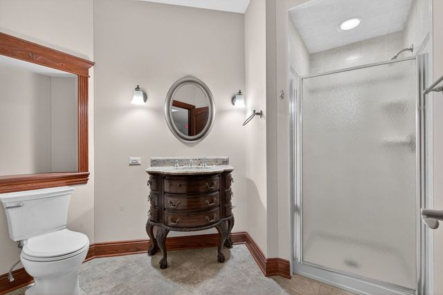 32 Uno Circle A-B, Joliet, IL 60435