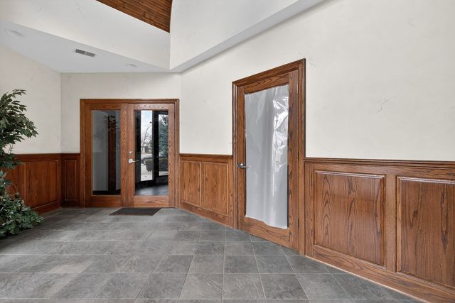 32 Uno Circle A-B, Joliet, IL 60435