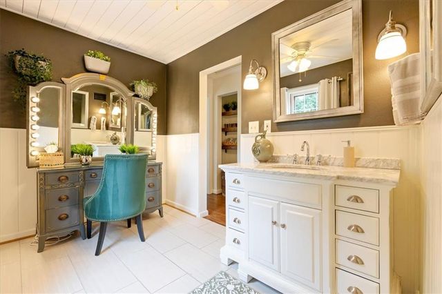6013 W 61st Street, Mission, KS 66202
