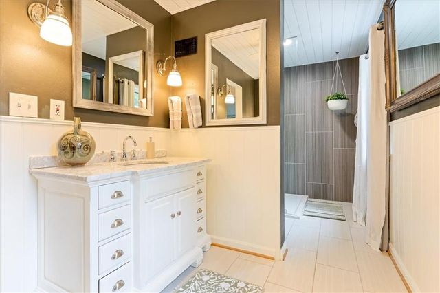 6013 W 61st Street, Mission, KS 66202