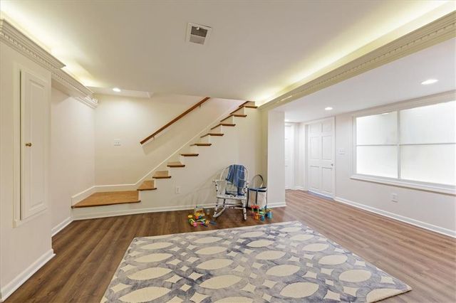 6013 W 61st Street, Mission, KS 66202