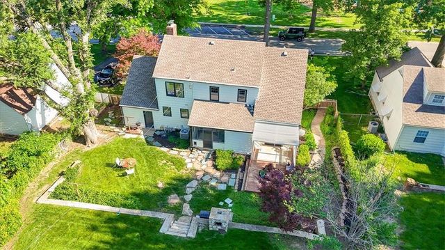 6013 W 61st Street, Mission, KS 66202