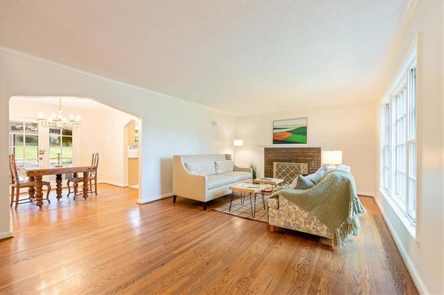 6013 W 61st Street, Mission, KS 66202