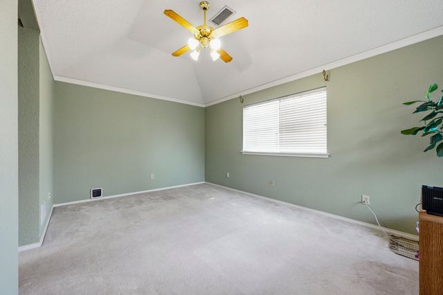 1812 Realistic Court, Bedford, TX 76021