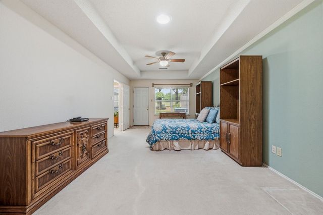 1812 Realistic Court, Bedford, TX 76021