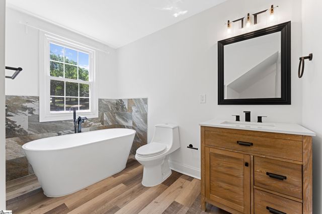 36 Heritage Drive, Fountain Inn, SC 29644