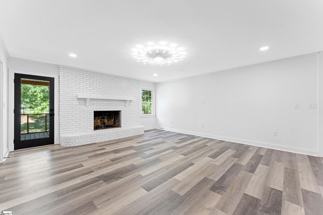 36 Heritage Drive, Fountain Inn, SC 29644