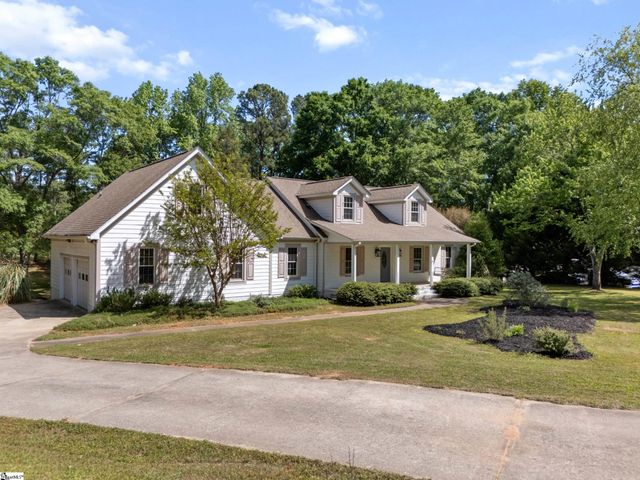 36 Heritage Drive, Fountain Inn, SC 29644