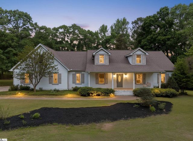 36 Heritage Drive, Fountain Inn, SC 29644