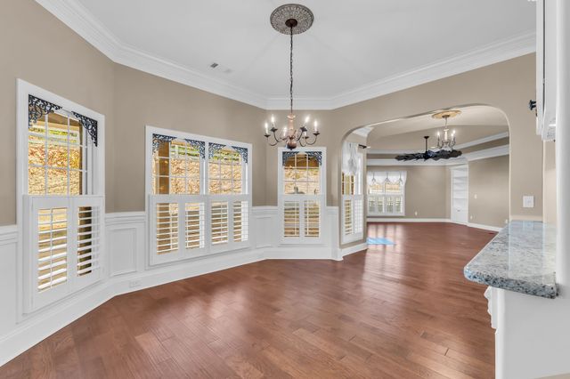 7009 Whisperwood Ave, Spring Hill, TN 37174