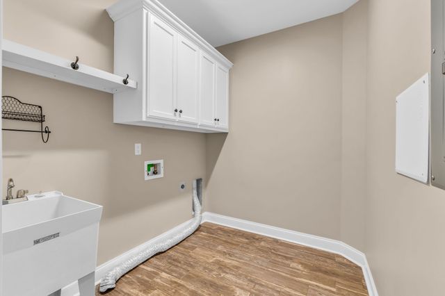 7009 Whisperwood Ave, Spring Hill, TN 37174