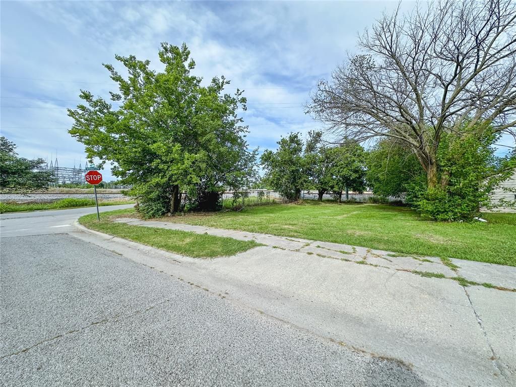 101 N El Reno Avenue, El Reno, OK 73036