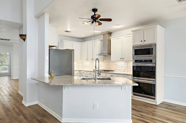 16019 Dark LN, Austin, TX 78717