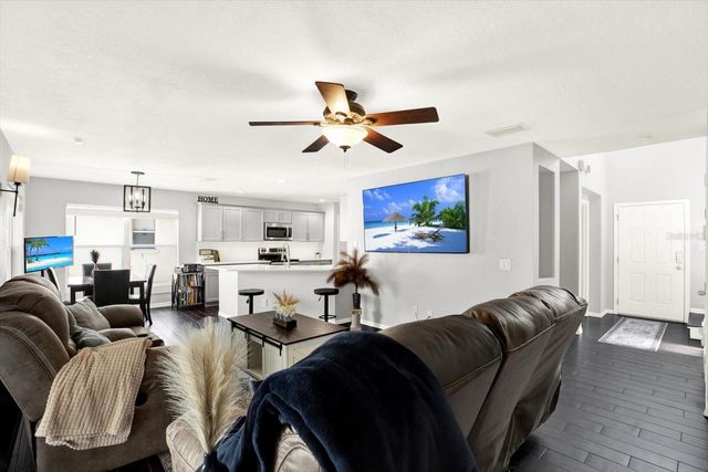 11434 CRESTLAKE VILLAGE DRIVE, Riverview, FL 33569
