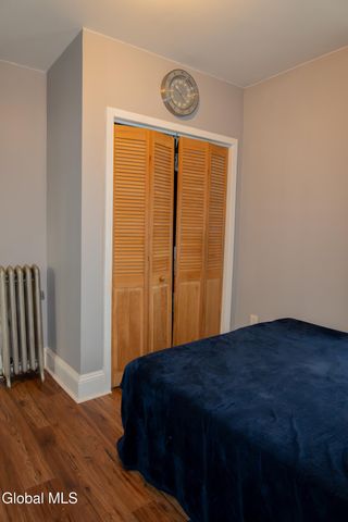 818 Bedford Road, Schenectady, NY 12308